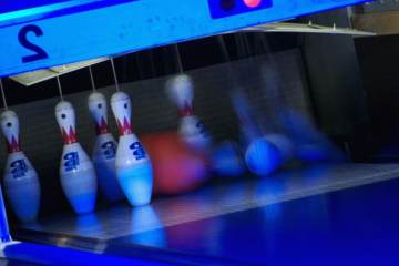 billiards and bowling in glendale az