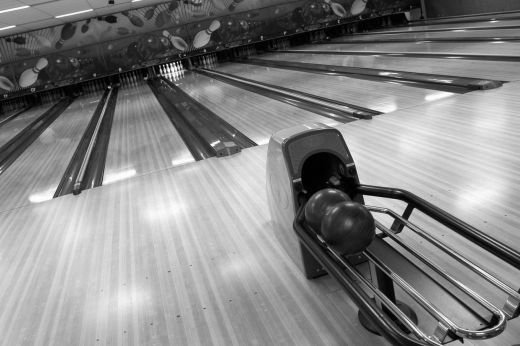 Bowling Alleys in Annapolis, Maryland