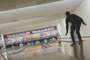 king pins bowling center